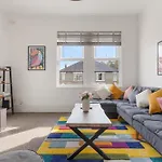 The Turnpike Residence - Free Parking